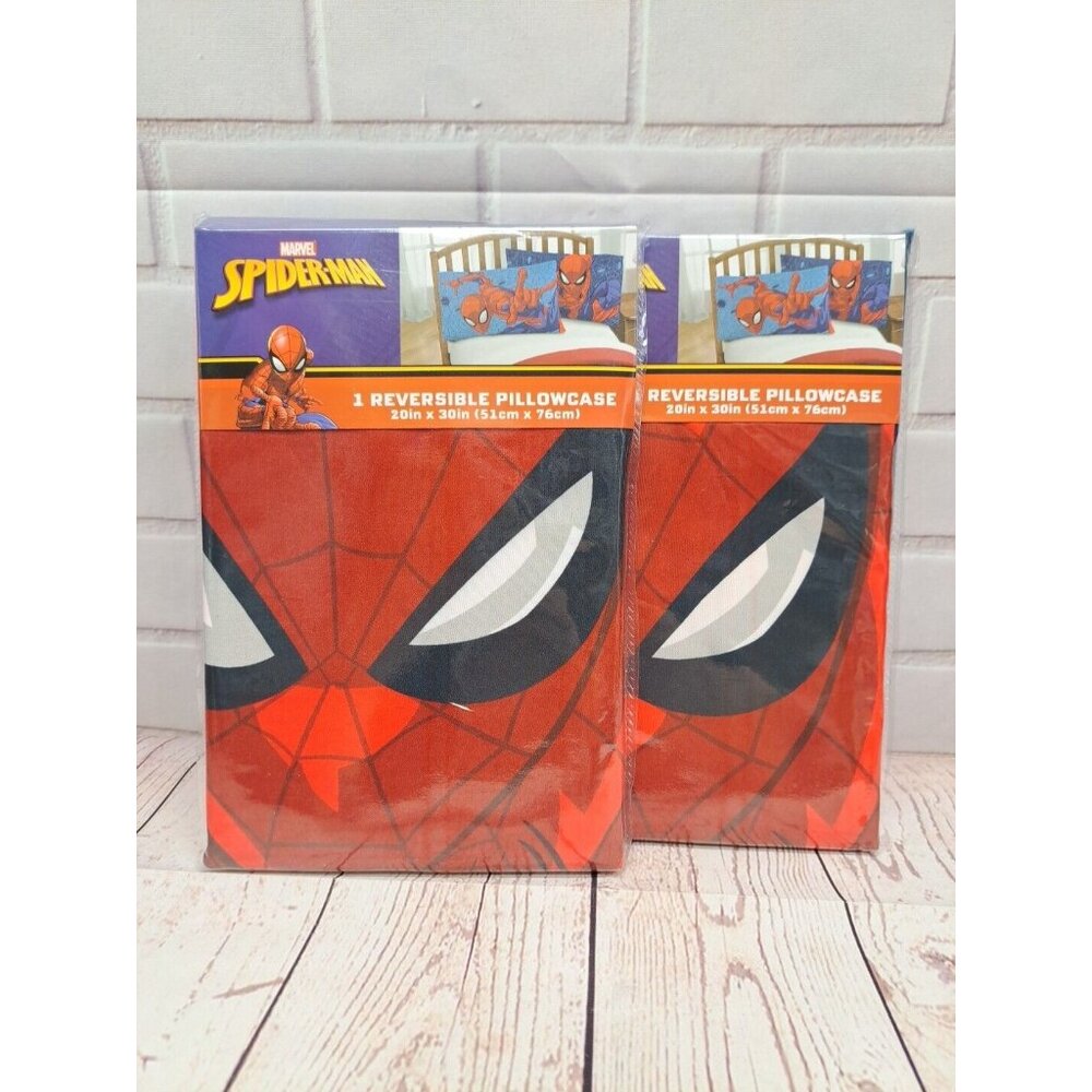 Marvel Spider-Man Reversible Pillowcase 20" X 30" 100% Polyester Kids Bedding (p